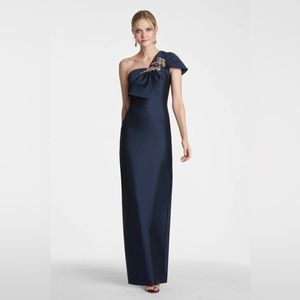 Sachin and Babi Ines Gown — Midnight size 6